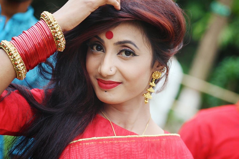 বৈশাখে সারাদিনের পারফেক্ট সাজগোজ