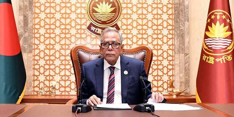 মামলাজট কমাতে বিচারপতিদের উদ্যোগ চান রাষ্ট্রপতি