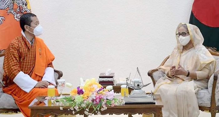 শেখ হাসিনা-লোটে শেরিং বৈঠক: বাংলাদেশ-ভুটান নৌবন্দর নির্মাণে গুরুত্বারোপ