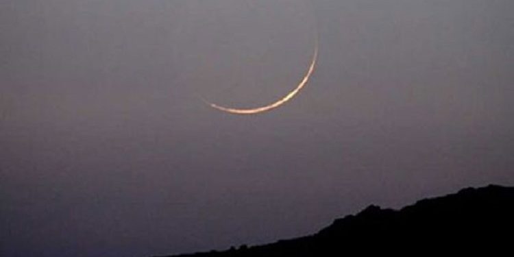 চাঁদ দেখা গেছে, বুধবার রোজা শুরু