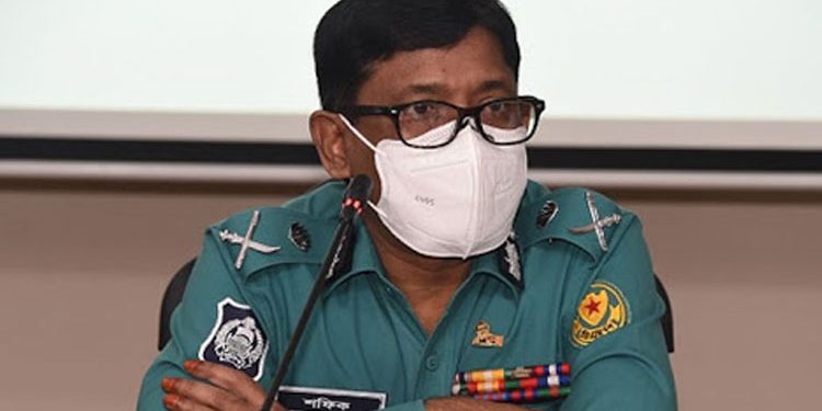 অজুহাত দেখিয়ে রাস্তায় বের হলে কঠোর ব্যবস্থা: ডিএমপি কমিশনার
