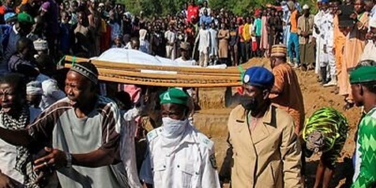 নাইজেরিয়ায় বন্দুকধারীদের গুলিতে নিহত ৫৩