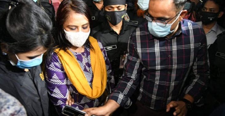 মিথ্যাচার-অপপ্রচারের অভিযোগে গ্রেফতার হেলেনা জাহাঙ্গীর