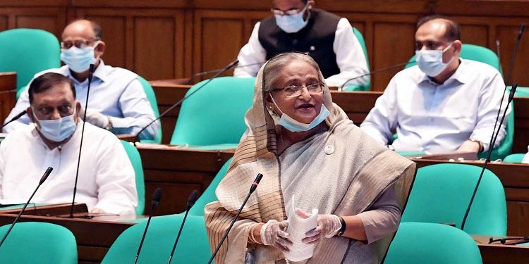 ৮০ ভাগ মানুষকে টিকার আওতায় আনা হবে : প্রধানমন্ত্রী