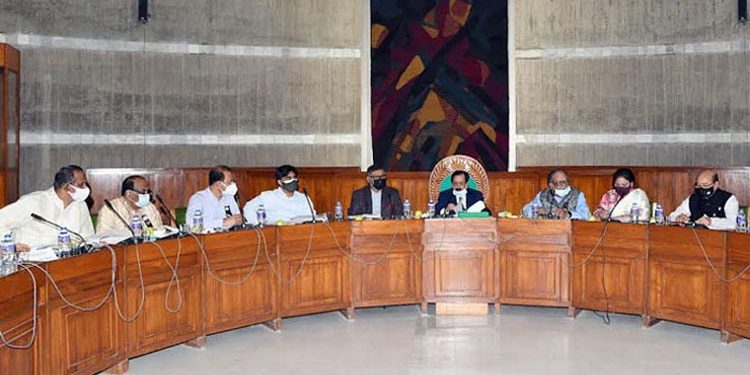 করোনার টিকা উৎপাদনের পরিকল্পনা জানতে চায় সংসদীয় কমিটি