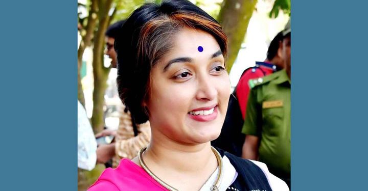 ১৪ শিক্ষার্থীর চুল কাটা কেন অবৈধ হবে না জানতে চেয়ে রুল