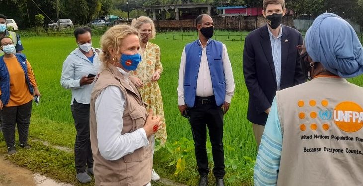 উখিয়া সফরে মার্কিন রাষ্ট্রদূত মিলার