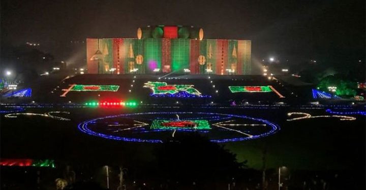 ১৮ ডিসেম্বর উৎসবমুখর বিজয় শোভাযাত্রা