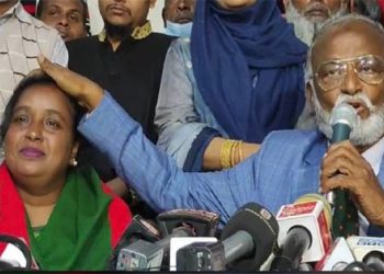 তৈমুর কাকার বাড়িতে মেয়র আইভী