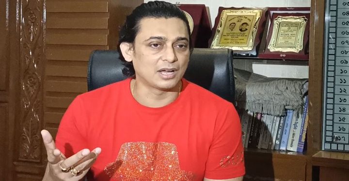 জায়েদ খানের প্রার্থীতা বাতিলের সিদ্ধান্ত হাইকোর্টে স্থগিত