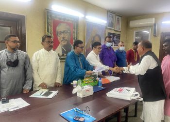 মনোনয়ন ফরম বিতরণের মধ্য দিয়ে ঈদ পরবর্তীতে আওয়ামী লীগের কর্মতৎপরতা শুরু