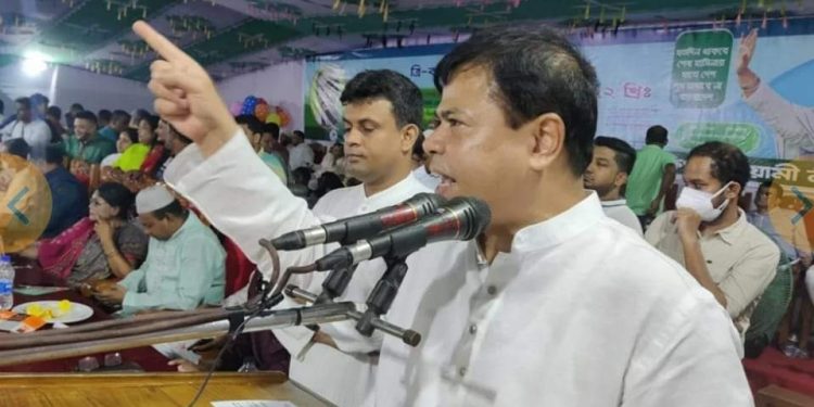 আগামী নির্বাচনে নিরঙ্কুশ জয় লাভ করে শেখ হাসিনাই ক্ষমতায় থাকবেন: ড. সেলিম মাহমুদ