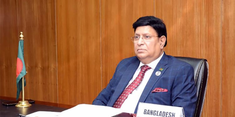 ৪৮ ঘণ্টার মধ্যে পদত্যাগ করতে পররাষ্ট্রমন্ত্রীকে লিগ্যাল নোটিশ