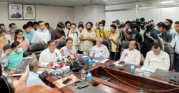 কিলোমিটারে মহানগরীতে ৩৫ ও দূরপাল্লায় ৪০ পয়সা বাড়লো বাসভাড়া