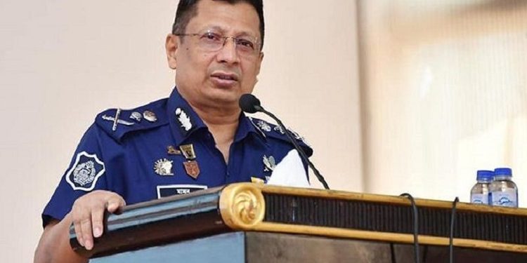 সরকার সন্ত্রাসী কার্যক্রম দমনে বিশ্বব্যাপী প্রশংসিত: পুলিশ প্রধান