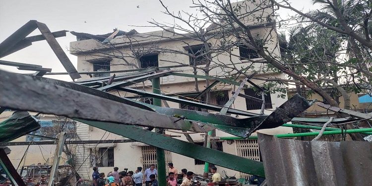 সীতাকুণ্ডে অক্সিজেন প্ল্যান্টে বিস্ফোরণে নিহত বেড়ে ৫
