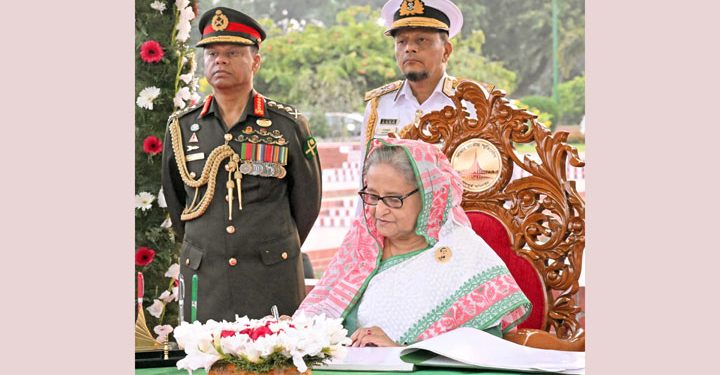 সমৃদ্ধ সোনার বাংলা গড়ার প্রত্যয় ব্যক্ত করলেন প্রধানমন্ত্রী