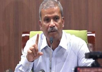 মিটফোর্ডে নারকীয় হত্যাকাণ্ডের দ্রুত বিচারে বদ্ধপরিকর সরকার: আইন উপদেষ্টা